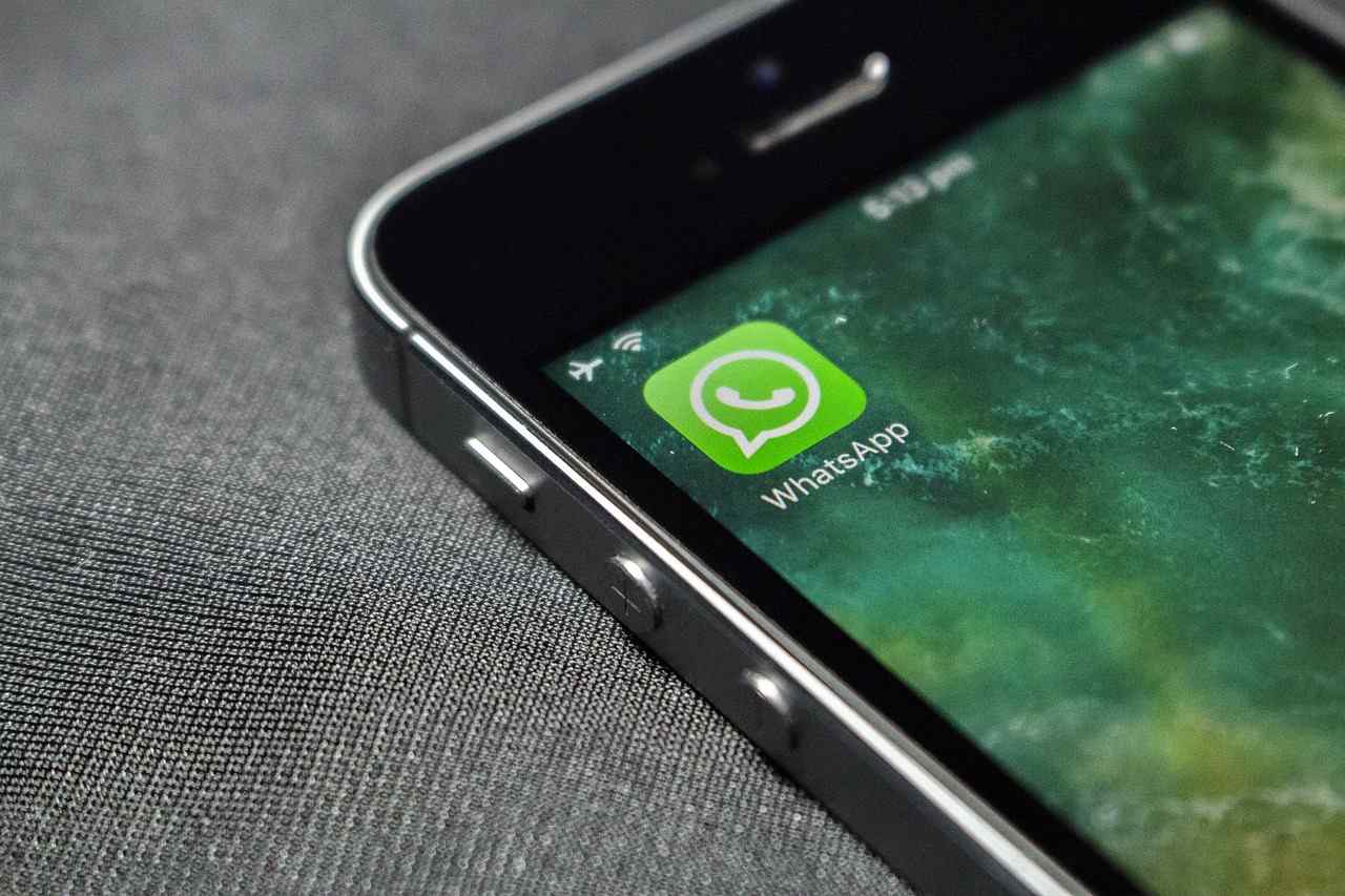 WhatsApp Ready for Monetization: whatsapp to show adverts