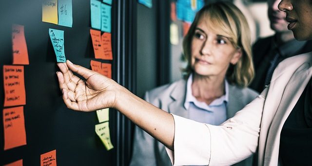 How To Manage an Office Effectively
