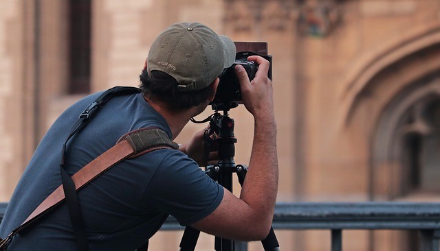 How To Start A Photography Business: Guide and Business Plan