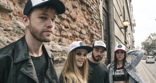 How To Find Suppliers For Branded Hats