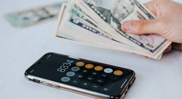 4 Handy Tips to Help You Find an Affordable Installment Loan