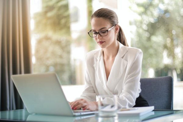 Online Entrepreneurs Still Contend With These Four Essential Storefront Responsibilities