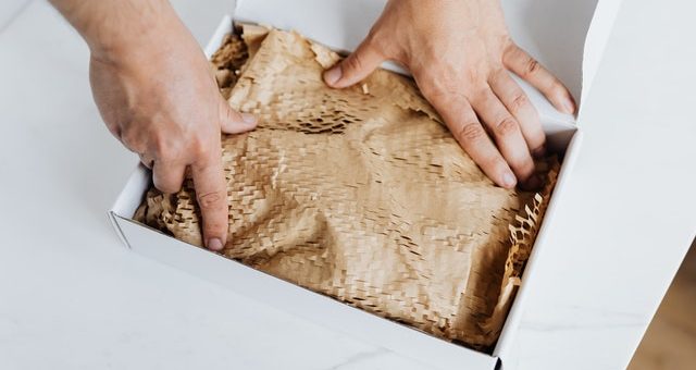 Looking to Reduce Your Shipping Costs?, Build Great Products, A Quick Guide To Different Forms Of E-commerce Packaging