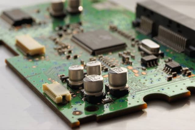 Check the Motherboard Hardware
