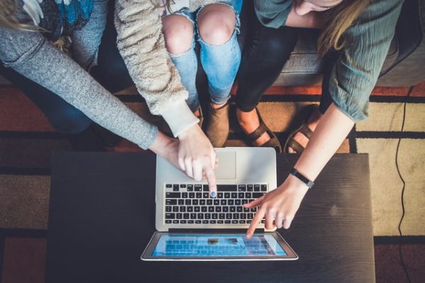 Essential Tricks To Reduce Bounce Rate And Improve Customer Engagement