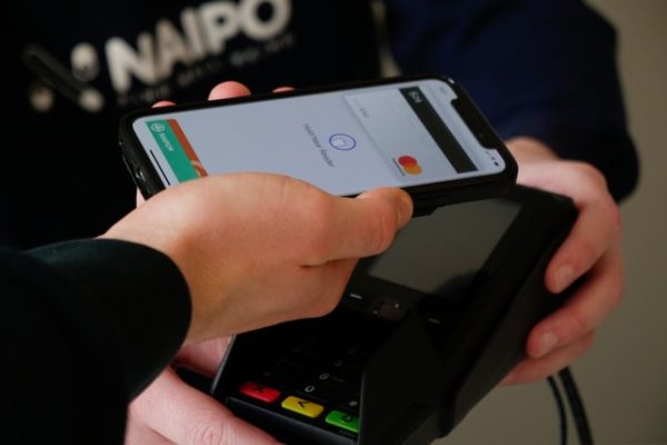 Research Reveals Consumers Prefer Contactless Payments