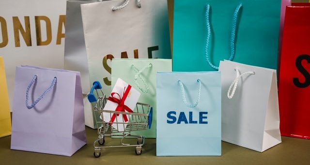 Retaining Customers After the Christmas Holidays