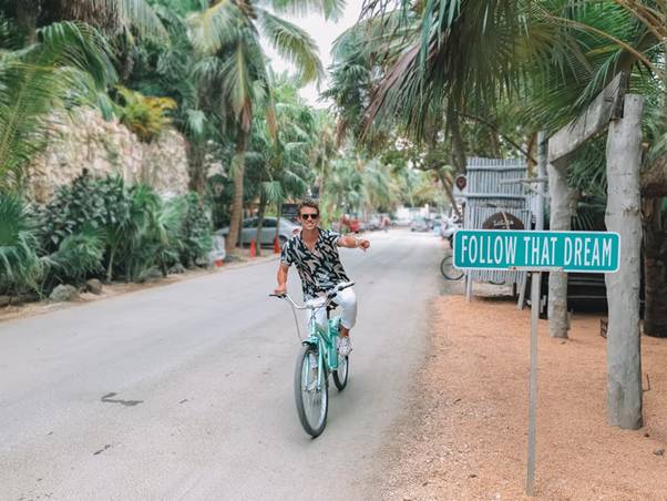 Become a Digital Nomad