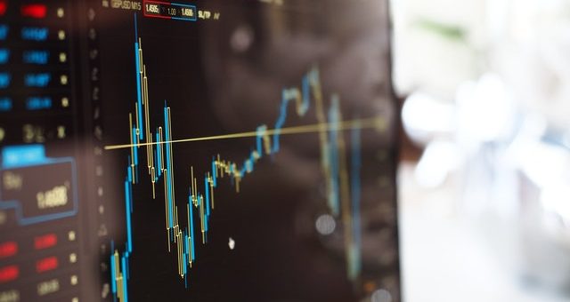 Factors To Consider When Selecting A Trading Platform