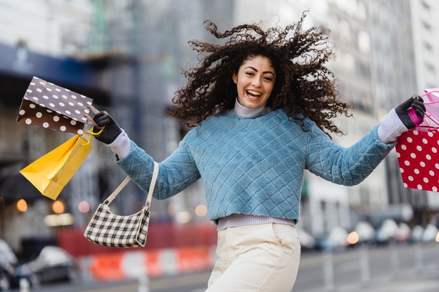 Ways To Get Rid Of Debt If You Are A Shopaholic