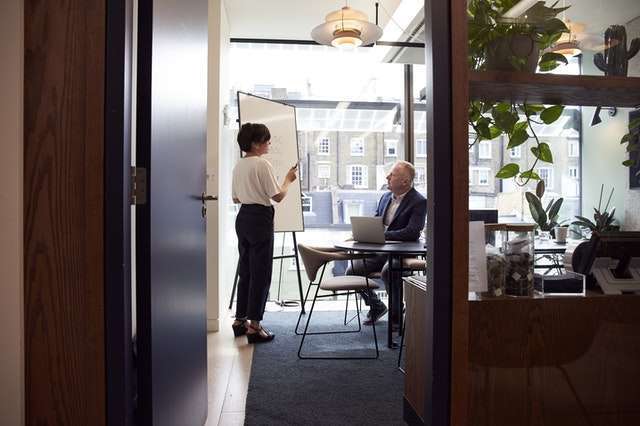 How to Start a Consulting Company: 5 Tips