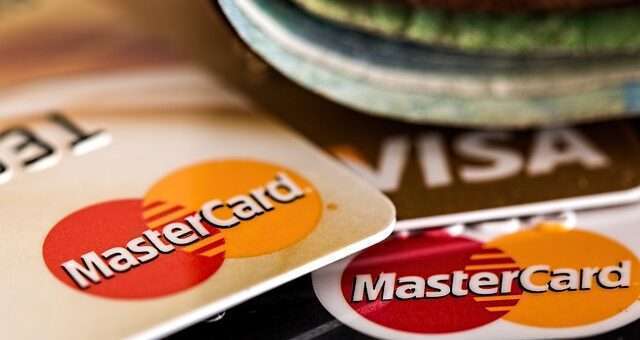 Tips To Choose the Right Credit Card for Your Business