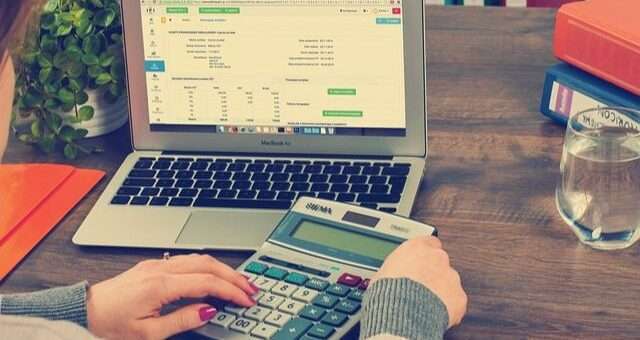 How To Calculate Your Monthly Income As A Freelancer