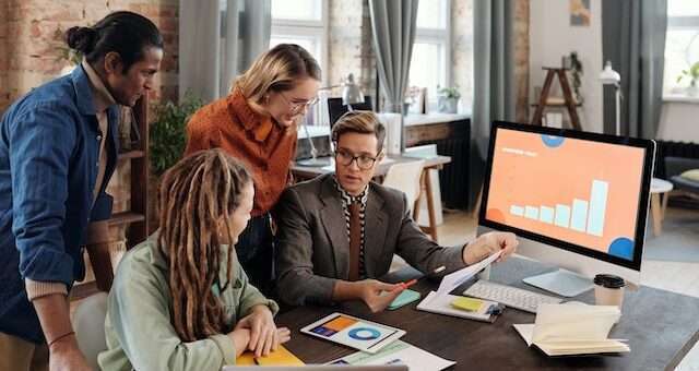 Start Smart, Grow Fast: 10 Strategies for Launching and Scaling Your IT Business