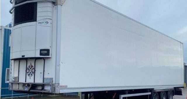 A Comprehensive Guide to Choosing Refrigerated Trailer Hire for Your Business
