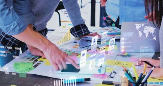 Ad Fraud in the Age of Privacy: The Nexus of Fraud Detection and Data Protection in Digital Advertising