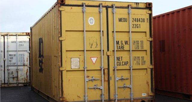 Storage container