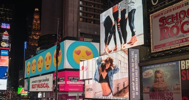 Digital Signage